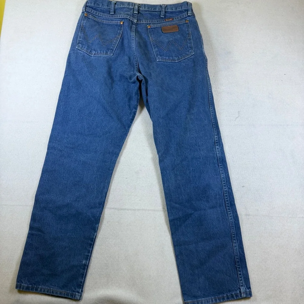 Wrangler 31MWZPW Mens Relaxed Fit Straight Leg Jeans Medium Wash Blue 34x32